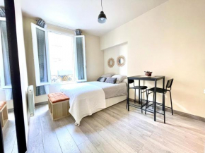 Studio neuf à 2 pas du métro